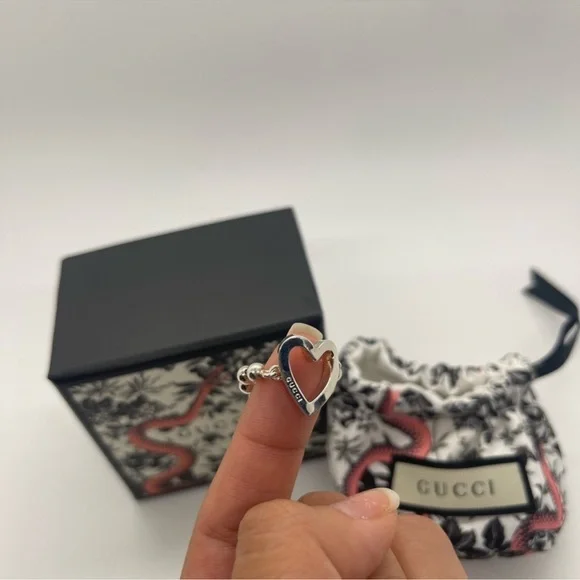 Gucci Sterling silver heart ring - Picture 2 of 5